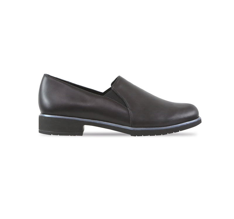 Kam leather twin-gore in black slip-in on lightly lug sole with stylized welt detail - outside view