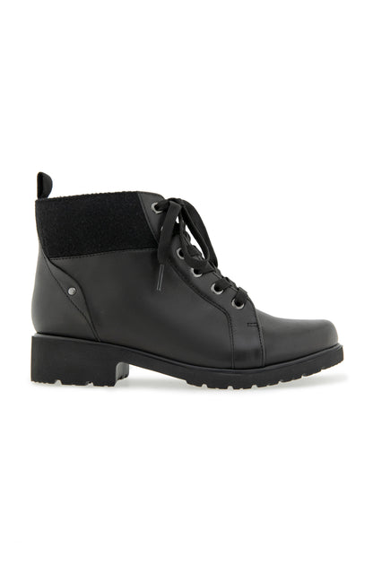 Sara Boot - Black Leather