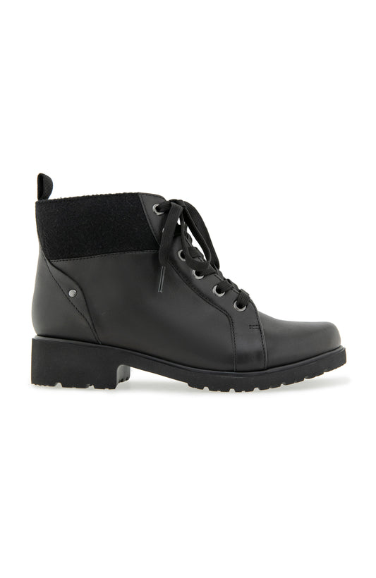 Sara Boot - Black Leather