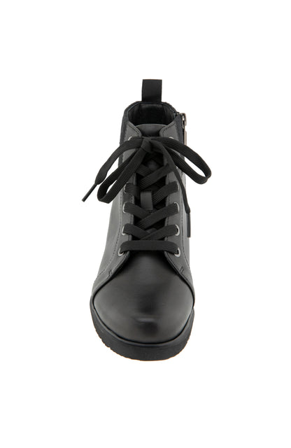 Sara Boot - Black Leather