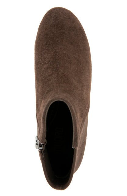 Flora Boot
