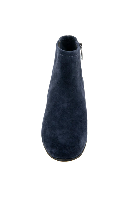 Flora Boot
