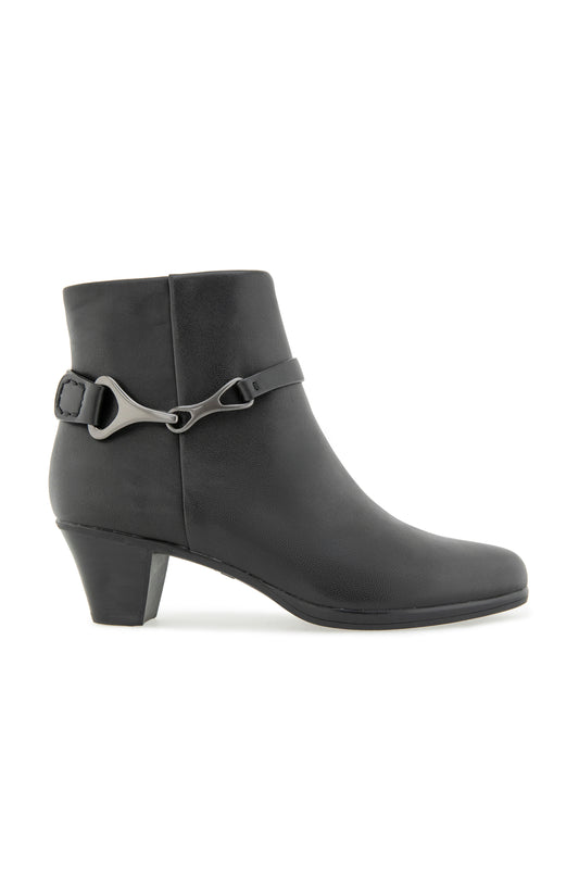 Robyn Boot - Black Leather