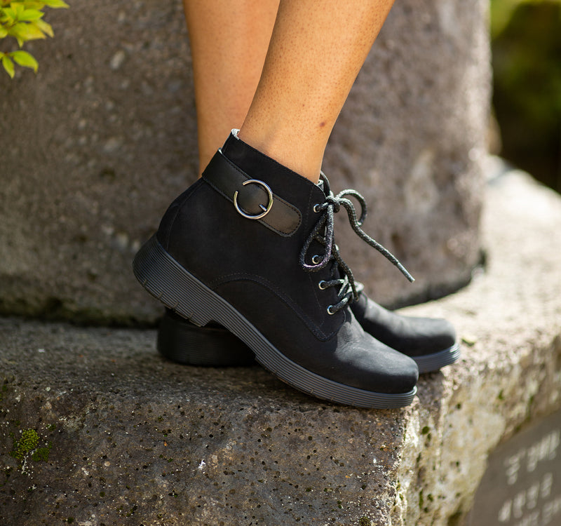 BUCKLEY CASUAL BOOT WITH LACES AND ZIPPER IN BLACK NUBUCK- OUTSIDE VIEW