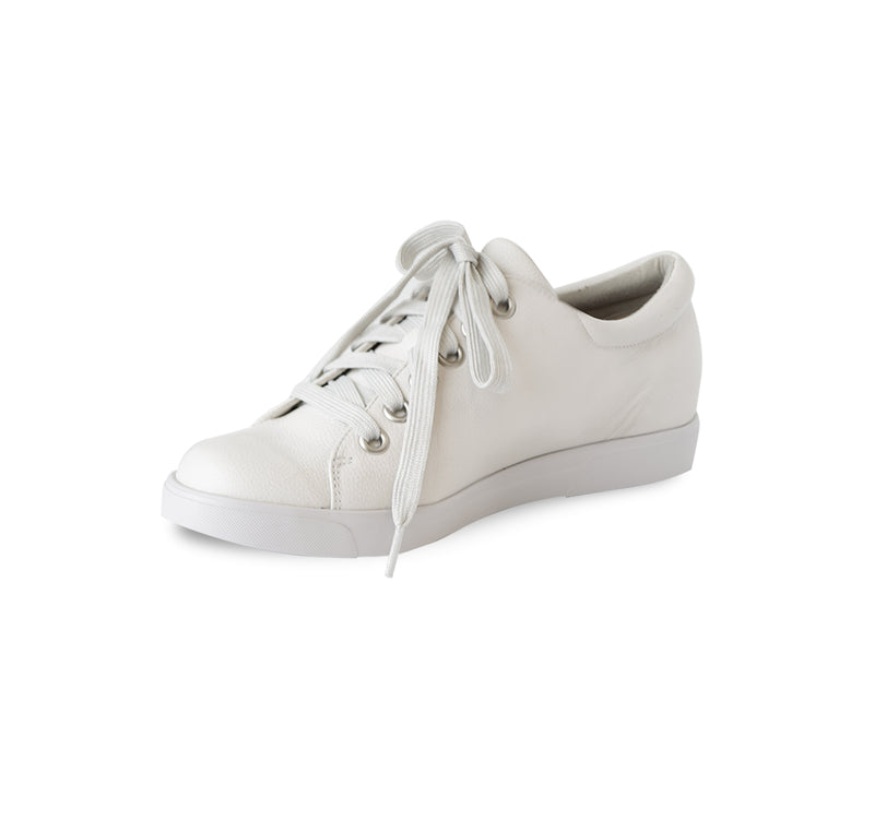 MUNRO JAMIE ATHLEISURE LACE-UP OXFORD IN OFF-WHITE LEATHER-INSIDE VIEW