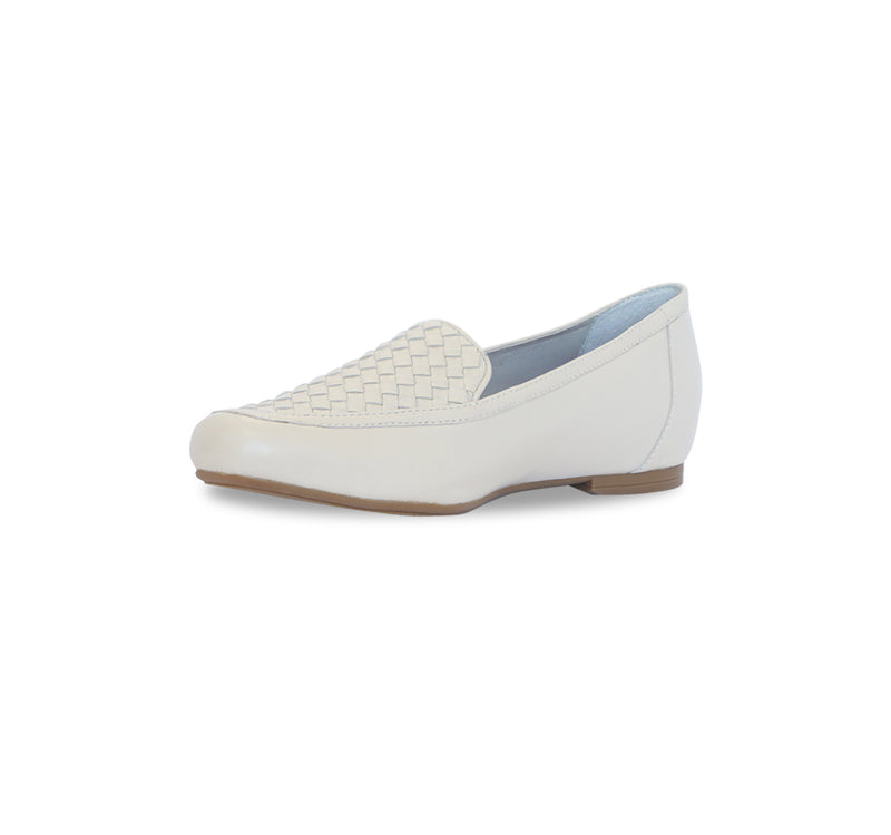 KARTER LOAFER WITH WOVEN LEATHER PLUG IN CREAM - INSIDE VIEW